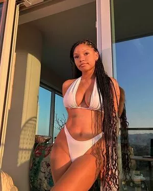 Halle Bailey OnlyFans Leaked Free Thumbnail Picture - #kUP3Ier5Rg