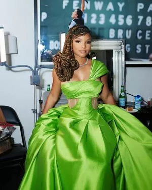 Halle Bailey OnlyFans Leaked Free Thumbnail Picture - #lurGki1nqc