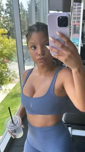 Halle Bailey OnlyFans Leaked Free Thumbnail Picture - #qYR3S9hcMM