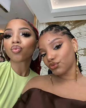 Halle Bailey OnlyFans Leaked Free Thumbnail Picture - #tGTgdfIxb3