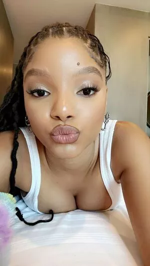 Halle Bailey OnlyFans Leaked Free Thumbnail Picture - #ujjwJaxZEb