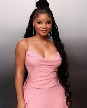 Halle Bailey OnlyFans Leaked Free Thumbnail Picture - #vTVwCDpcmH