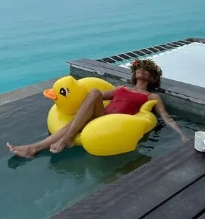 Halle Berry OnlyFans Leaked Free Thumbnail Picture - #3CqHFCw9du