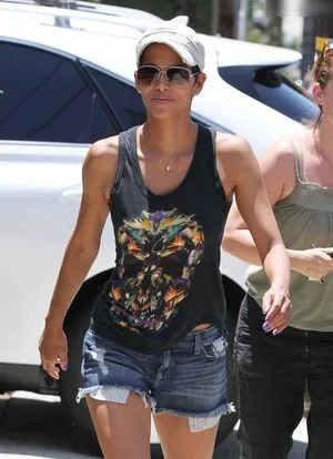Halle Berry OnlyFans Leaked Free Thumbnail Picture - #CqgXNoOUfP