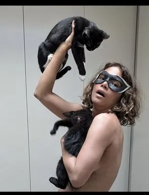 Halle Berry OnlyFans Leaked Free Thumbnail Picture - #FGPWYrzBMg