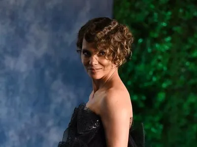 Halle Berry OnlyFans Leaked Free Thumbnail Picture - #LsZcdnHCWs