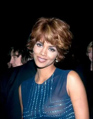 Halle Berry OnlyFans Leaked Free Thumbnail Picture - #MwxZOAhJUg