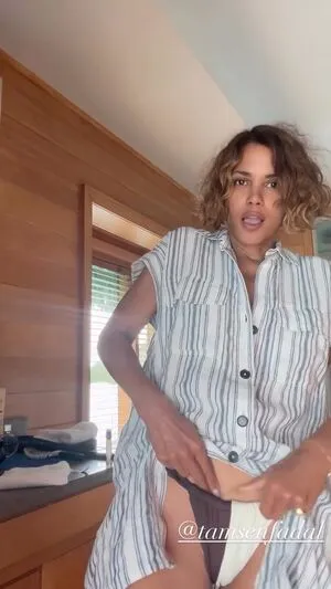 Halle Berry OnlyFans Leaked Free Thumbnail Picture - #RF987etoRJ