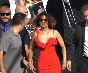 Halle Berry OnlyFans Leaked Free Thumbnail Picture - #bwEXPhCQKY