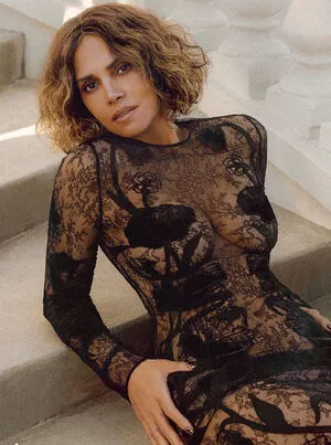 Halle Berry OnlyFans Leaked Free Thumbnail Picture - #ks3JSqAxKC