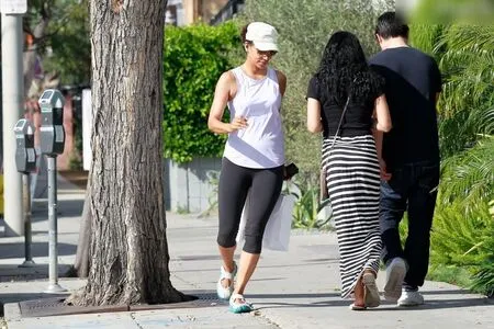 Halle Berry OnlyFans Leaked Free Thumbnail Picture - #r1fm1n7lZd