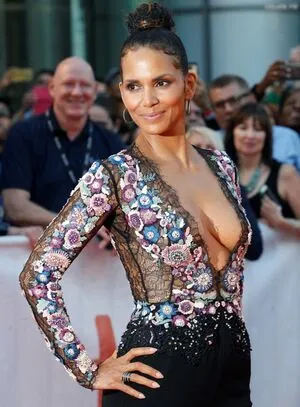 Halle Berry OnlyFans Leaked Free Thumbnail Picture - #utmfSDnSLi