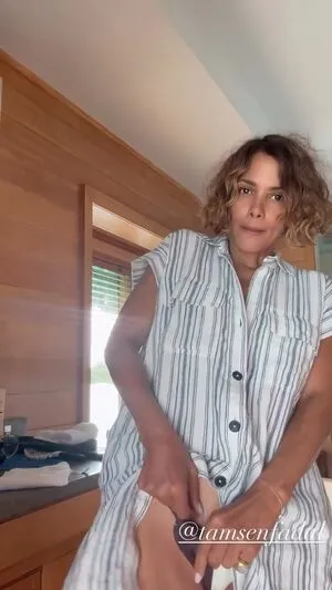Halle Berry OnlyFans Leaked Free Thumbnail Picture - #w4PnjD6ZGw