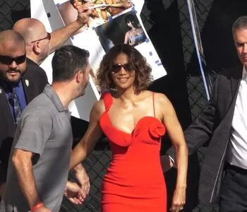 Halle Berry OnlyFans Leaked Free Thumbnail Picture - #yGKj1P05Zz