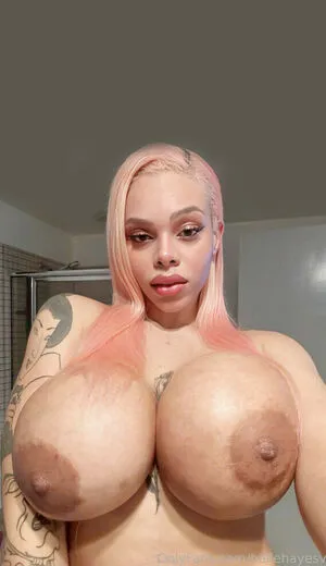 Halle Hayes OnlyFans Leaked Free Thumbnail Picture - #CwM2Uw4E6o