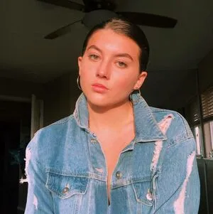 Halle Nottage OnlyFans Leaked Free Thumbnail Picture - #eapAyy8sZ0