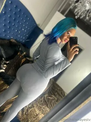 Hallehayestv OnlyFans Leaked Free Thumbnail Picture - #lzRVtQ2HZM
