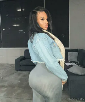 Hallehayestv OnlyFans Leaked Free Thumbnail Picture - #nkLp9aiCuq