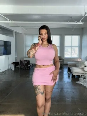 Hallehayesvip OnlyFans Leaked Free Thumbnail Picture - #2p1yu7qqfz