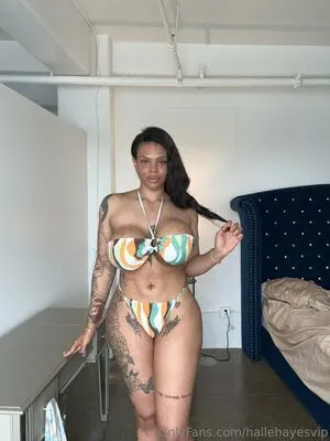 Hallehayesvip OnlyFans Leaked Free Thumbnail Picture - #fBxw06jGMj