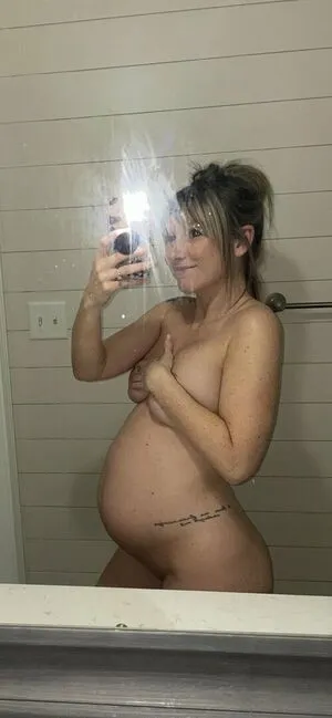 hallienothaley OnlyFans Leaked Free Thumbnail Picture - #aV11lbYvvS