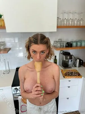 Hallinlover OnlyFans Leaked Free Thumbnail Picture - #UNd43fE33f