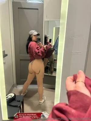 Halloweenhoe666 OnlyFans Leaked Free Thumbnail Picture - #GlokoXyn2K