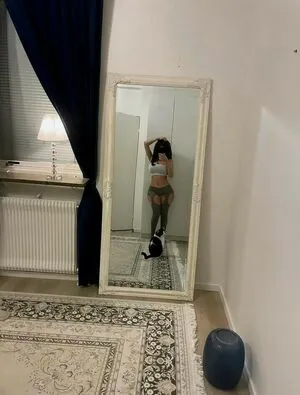 Halola OnlyFans Leaked Free Thumbnail Picture - #8YfcTFtnB1