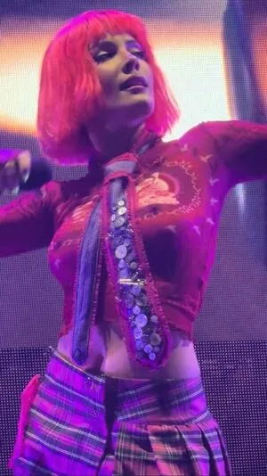 Halsey OnlyFans Leaked Free Thumbnail Picture - #10EJgx05BB