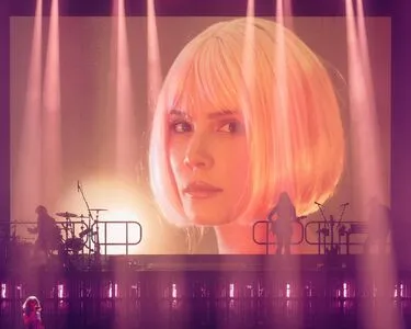 Halsey OnlyFans Leaked Free Thumbnail Picture - #1ZkCN13i2G