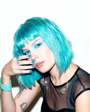 Halsey OnlyFans Leaked Free Thumbnail Picture - #6vq9D5lhiC
