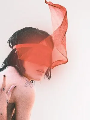 Halsey OnlyFans Leaked Free Thumbnail Picture - #8g5MiQwN66