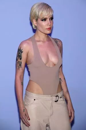 Halsey OnlyFans Leaked Free Thumbnail Picture - #FIX4RxebEd