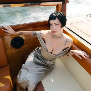 Halsey OnlyFans Leaked Free Thumbnail Picture - #IK1vJjmRXk