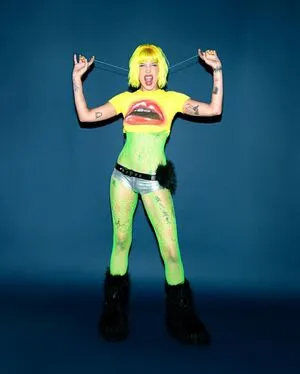 Halsey OnlyFans Leaked Free Thumbnail Picture - #KcvaeqgcDK