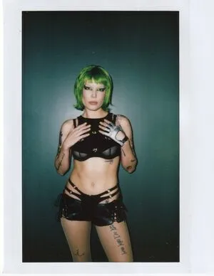 Halsey OnlyFans Leaked Free Thumbnail Picture - #NZPLI5CXN5