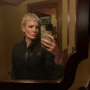 Halsey OnlyFans Leaked Free Thumbnail Picture - #TiCYagnK9f