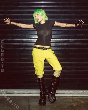 Halsey OnlyFans Leaked Free Thumbnail Picture - #W4PHAFXpd1