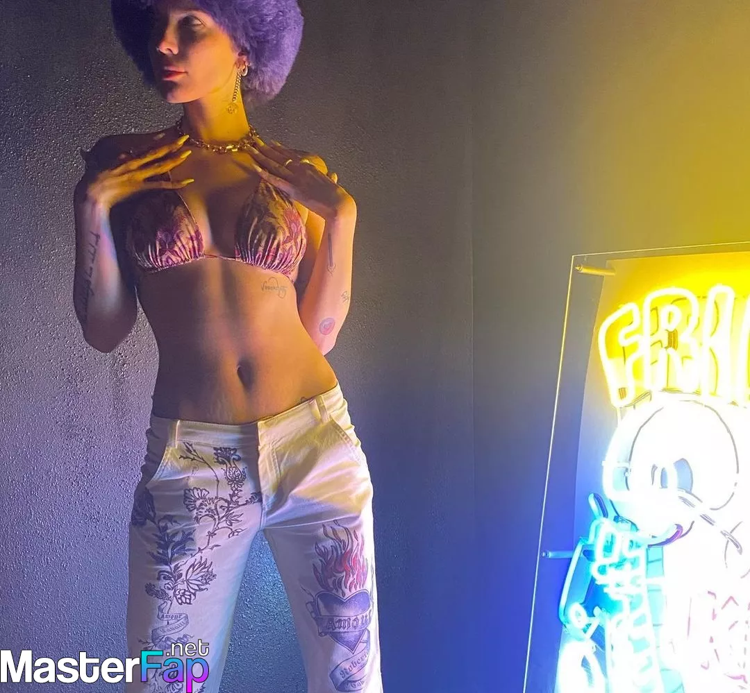 Halsey Nude OnlyFans Leak Picture #bGv6hz907t | MasterFap.net