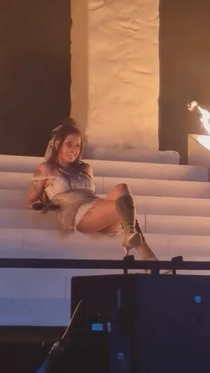 Halsey OnlyFans Leaked Free Thumbnail Picture - #bH1NAG684i