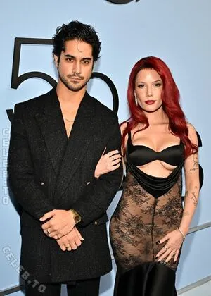 Halsey OnlyFans Leaked Free Thumbnail Picture - #blY9q47pxj