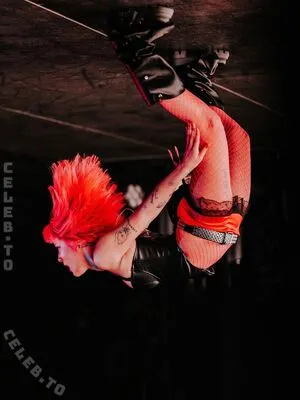 Halsey OnlyFans Leaked Free Thumbnail Picture - #boHKbCG3pr