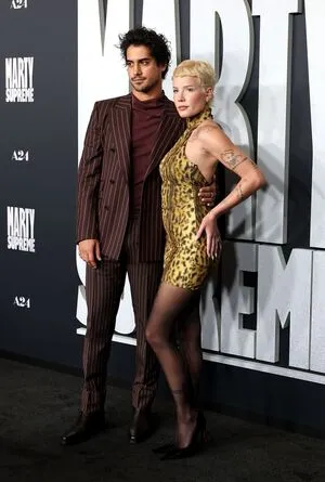 Halsey OnlyFans Leaked Free Thumbnail Picture - #c4NrFPYiRz