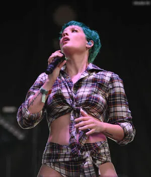 Halsey OnlyFans Leaked Free Thumbnail Picture - #eI6DZHeYIA