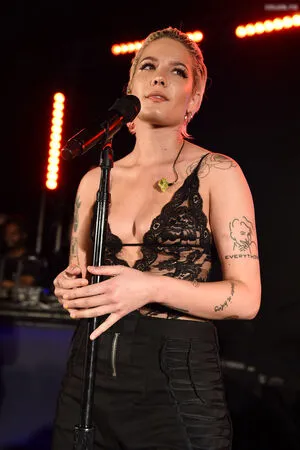 Halsey OnlyFans Leaked Free Thumbnail Picture - #fLw6ZXHpVQ