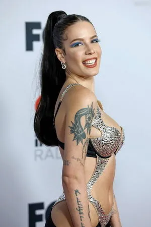 Halsey OnlyFans Leaked Free Thumbnail Picture - #ixim8GWosY