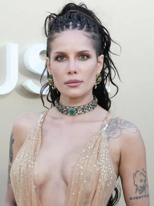 Halsey OnlyFans Leaked Free Thumbnail Picture - #oZL2zUUxCk