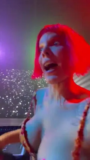 Halsey OnlyFans Leaked Free Thumbnail Picture - #qYnTxQ5SDQ