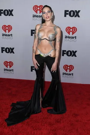 Halsey OnlyFans Leaked Free Thumbnail Picture - #qoa52mo13O