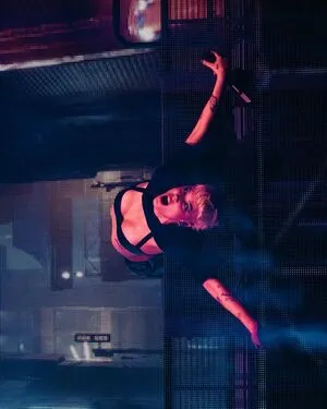 Halsey OnlyFans Leaked Free Thumbnail Picture - #qpPYtryuMg